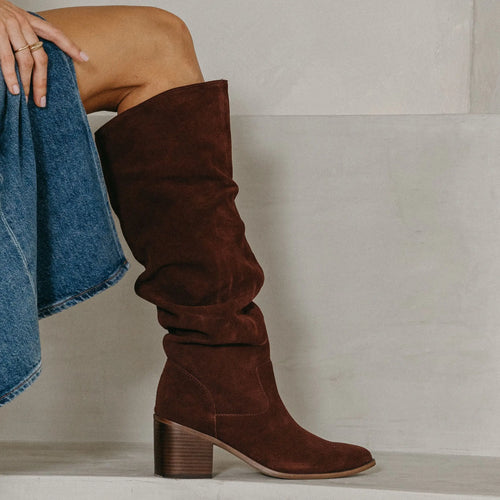 Corie slouchy 2025 flat boot