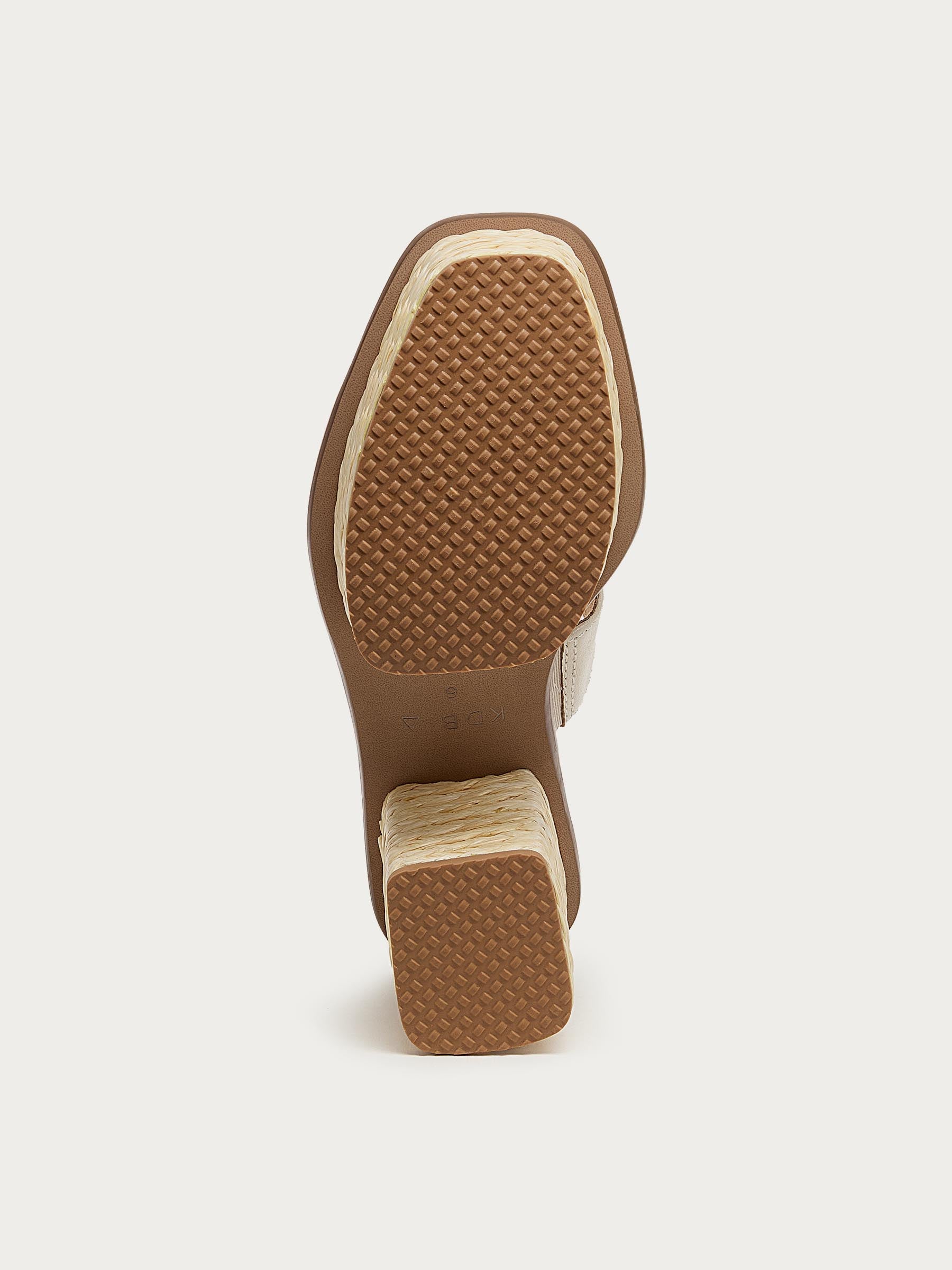 Grandy Raffia Flower Platform Sandals