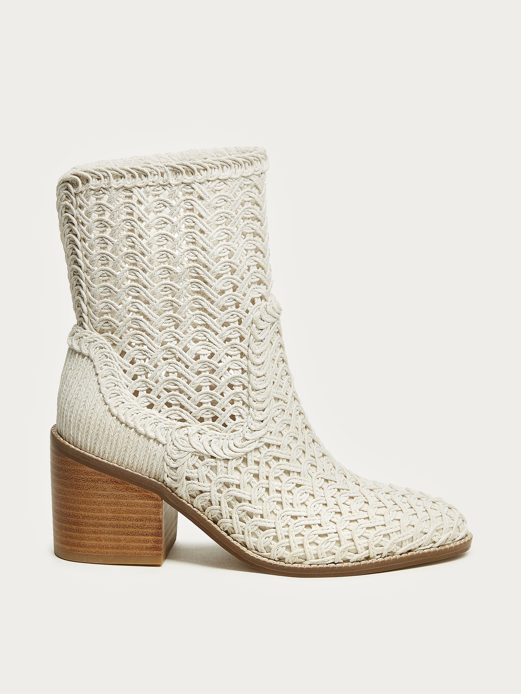 Emery Ivory Crochet Booties