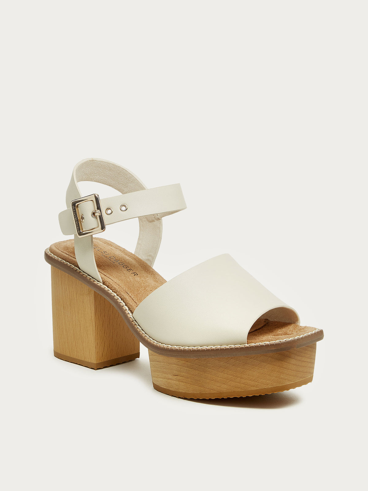 Groove Shell Platform Sandals