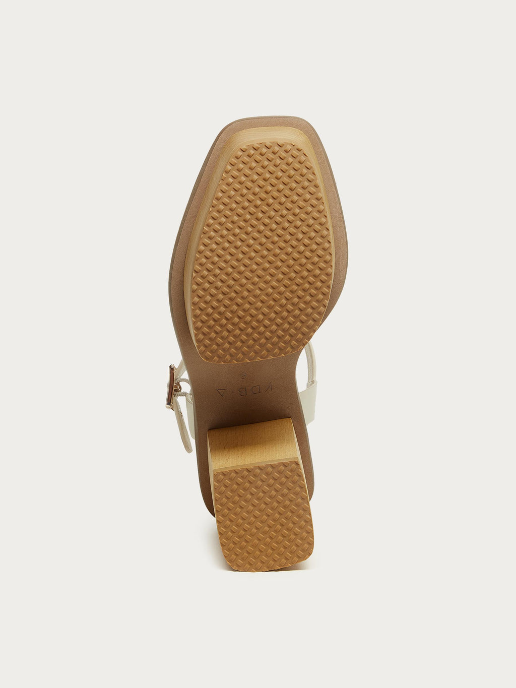 Groove Shell Platform Sandals