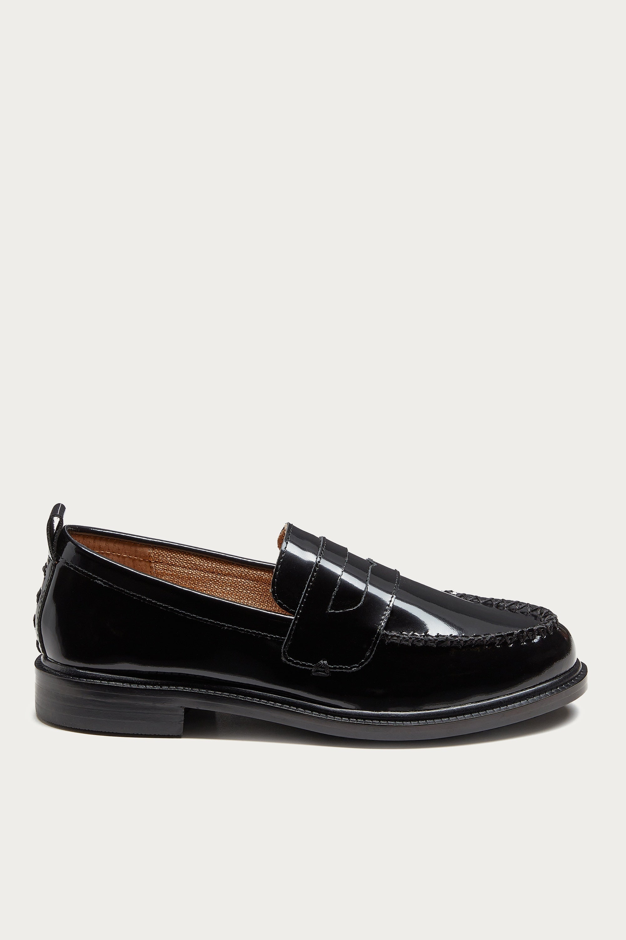 womens dress loafers black Kelsi Dagger Lens All Leather Wide Width 9.5W Size:7 US | 40 EU Keyhole The upper is made Party Dress Mini White