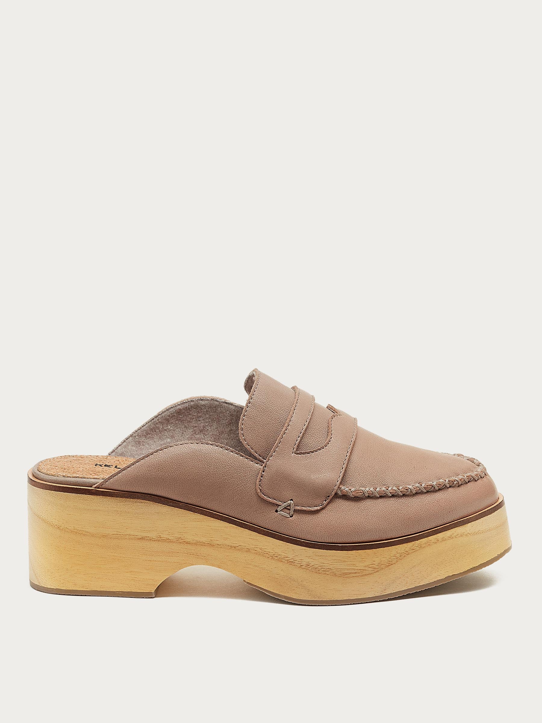 Window Dove Clog