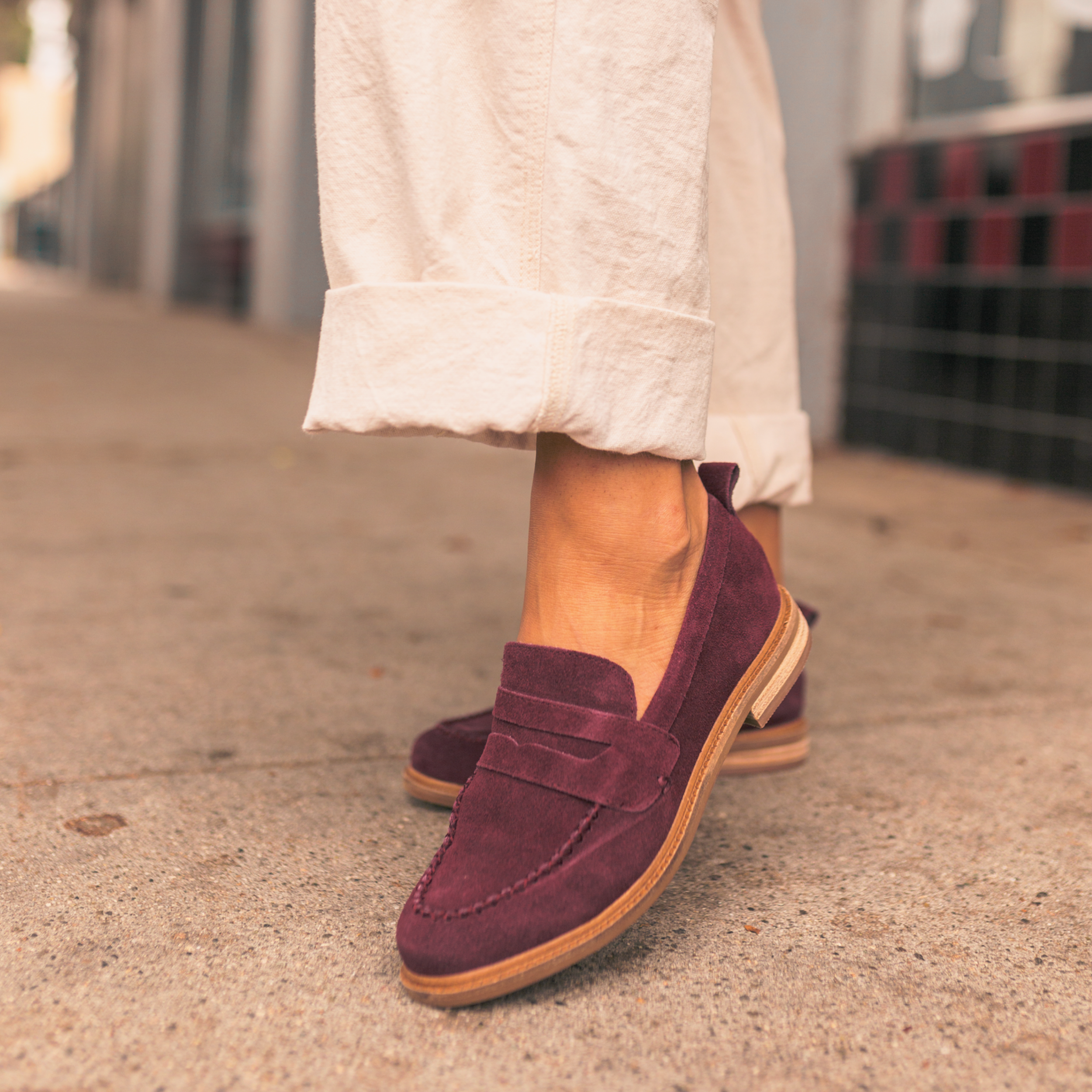 Lens Garnet Suede Loafers Kelsi Dagger BK